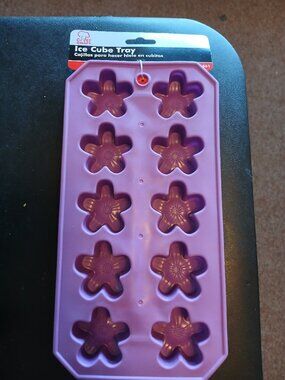 Chef Craft Purple Floral Ice Cube Tray Flower Shaped Kitchen Mold